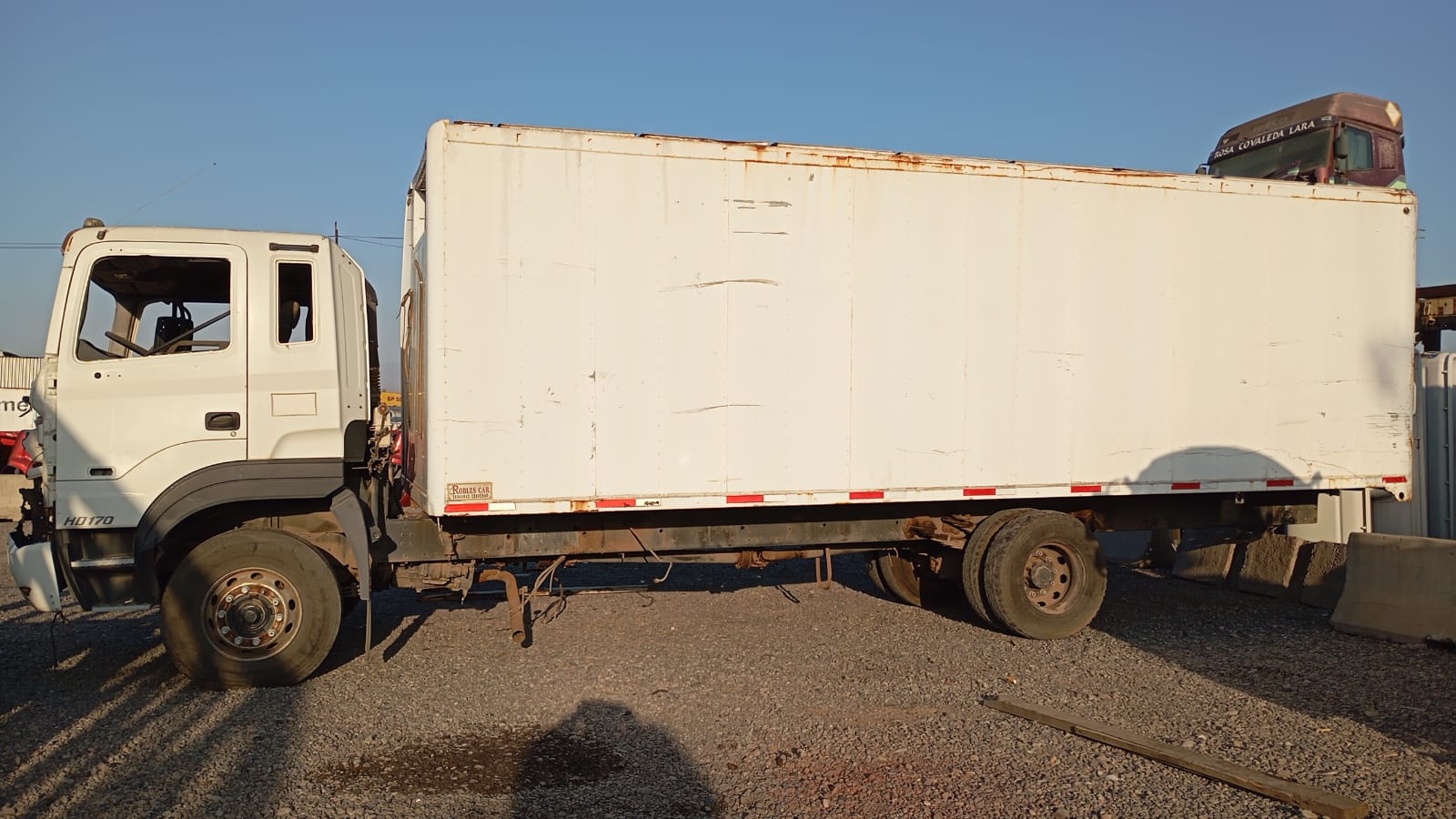 CAJA DE DIRECCIóN Hyundai HD 170 2011  USADO  EN DESARME